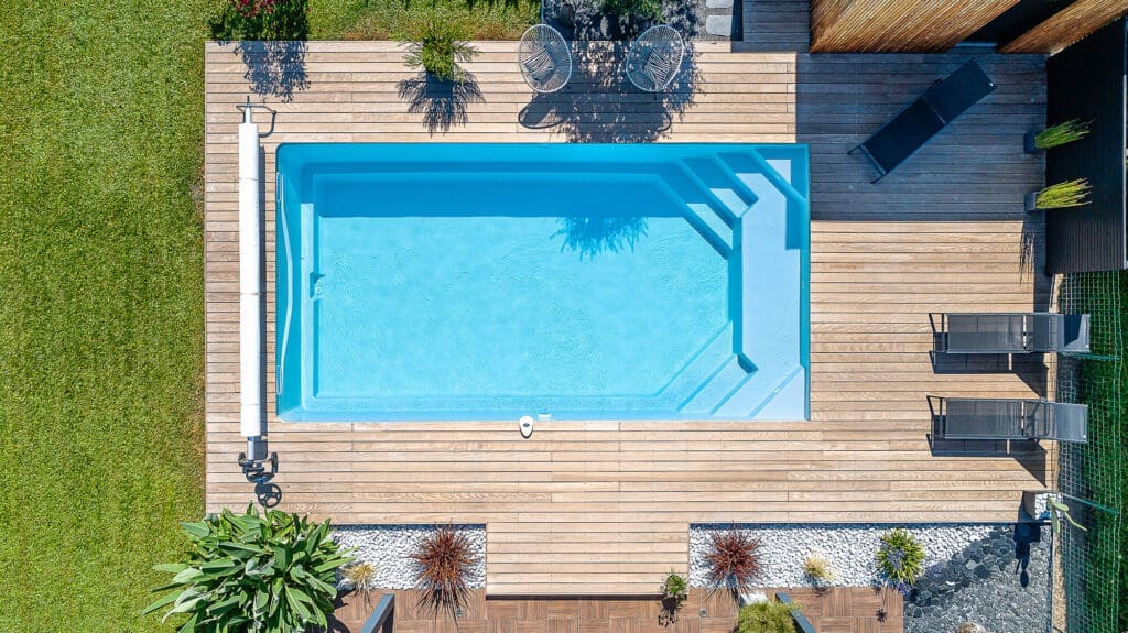 Maatea Flat Bottom Swimming Pool 7.92M X 4.12M X 1.5M