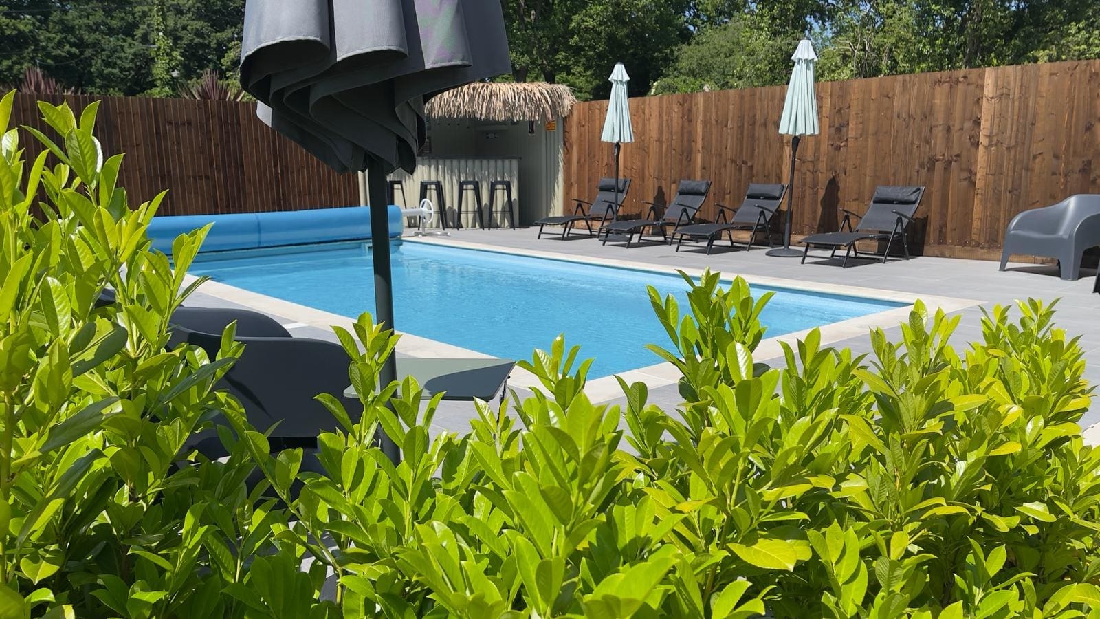 Sycillia 8M Pool Project In Metallic Blue
