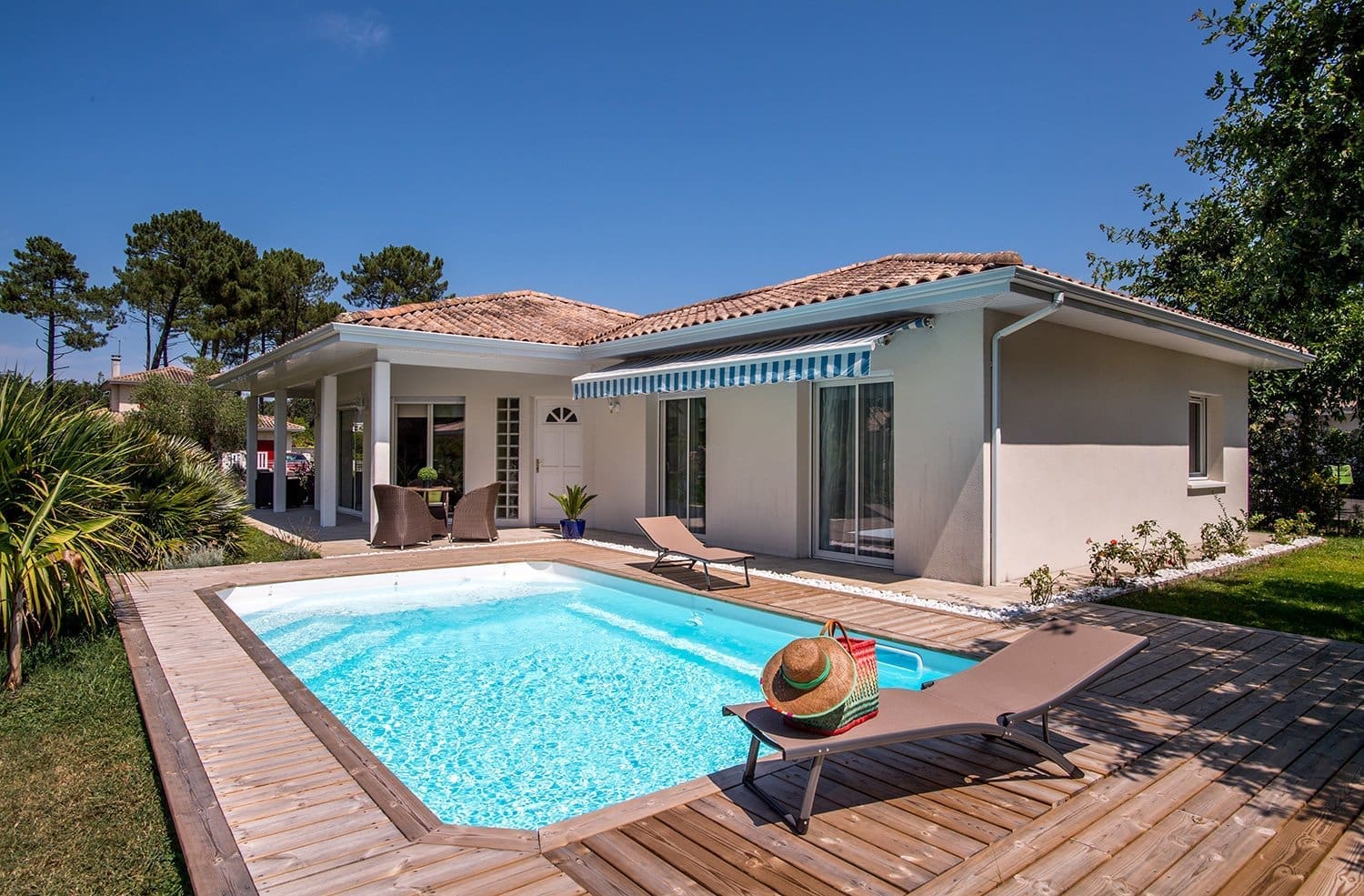 Fibreglass Swimming Pools £20,000 to £30,000