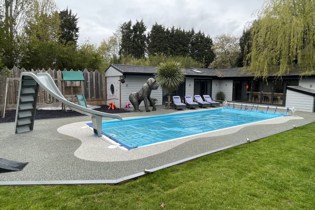 King Swimming Pool 9M X 3.75M X 1.5M