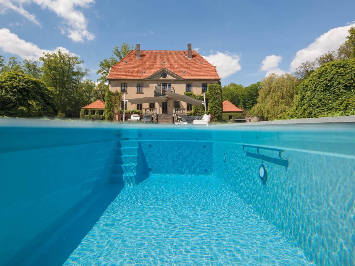 Ancona Swimming Pool