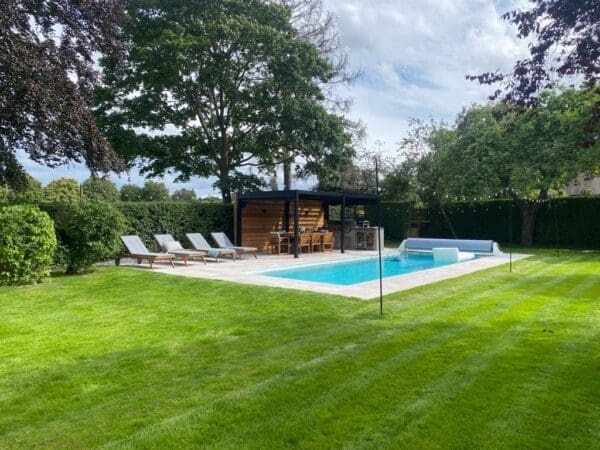 Bora Bora Swimming Pool 10M X 3.75M X 1.5M Package Deal
