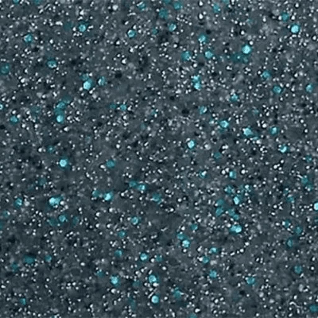 Metallic fibreglass swimming pool finishes