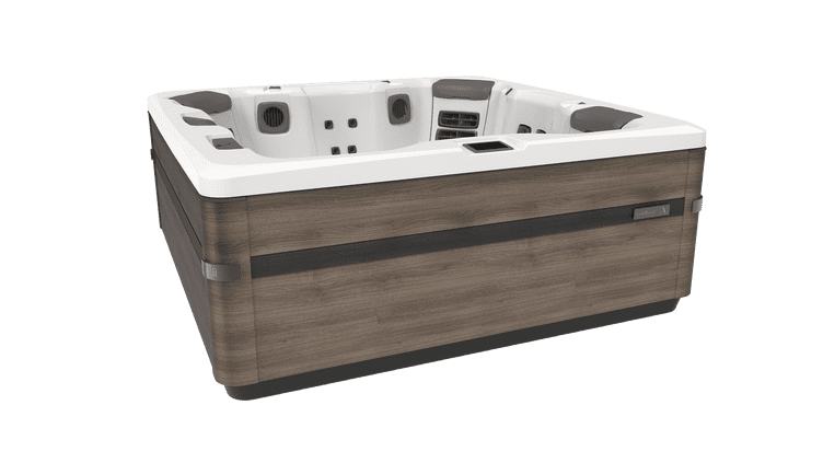 A8L Hot Tub